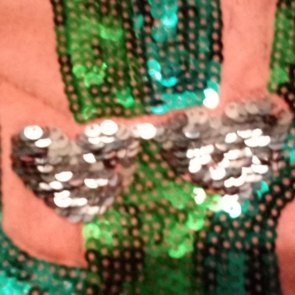 Shirt - Picture 2 of 3